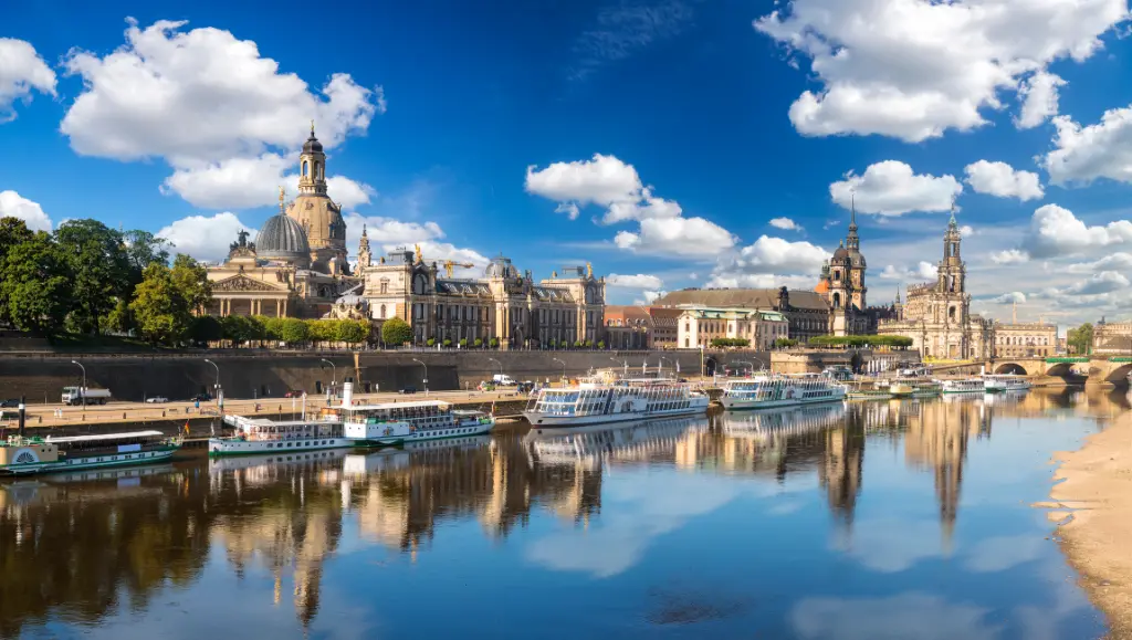 Dresden Panorama Semper Opera